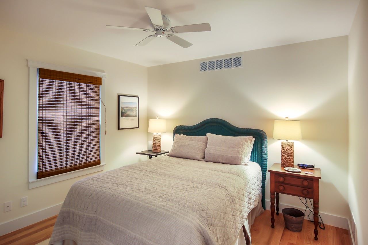 6291 Deepwater Point Road Williamsburg, MI 49690 - Photo 19 of 36 1880977-18.JPG