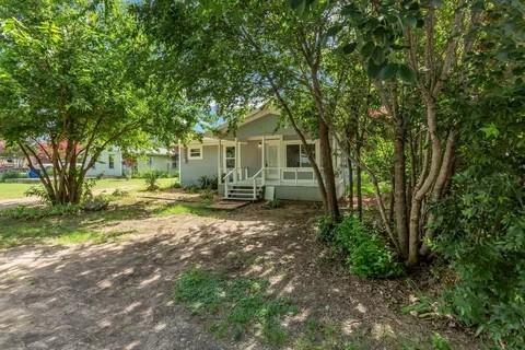 110 North Hillside Street Red Oak, TX 75154 - Photo 23 of 25 Rear view of property
