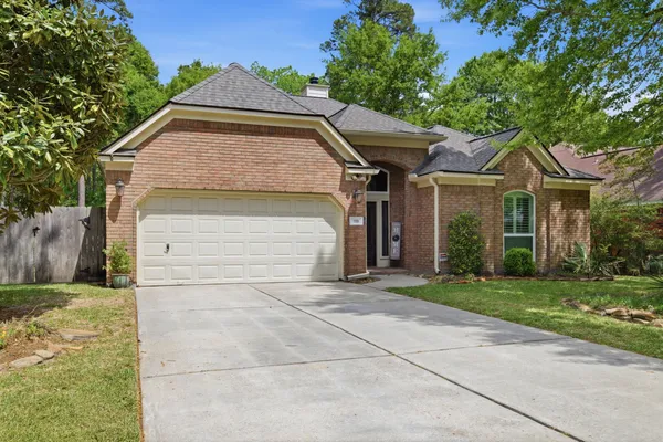 $549,500 | 119 North Acacia Park Circle, Spring, TX 77382