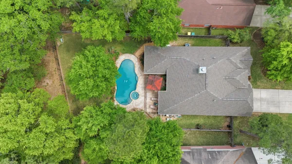 $549,500 | 119 North Acacia Park Circle, Spring, TX 77382
