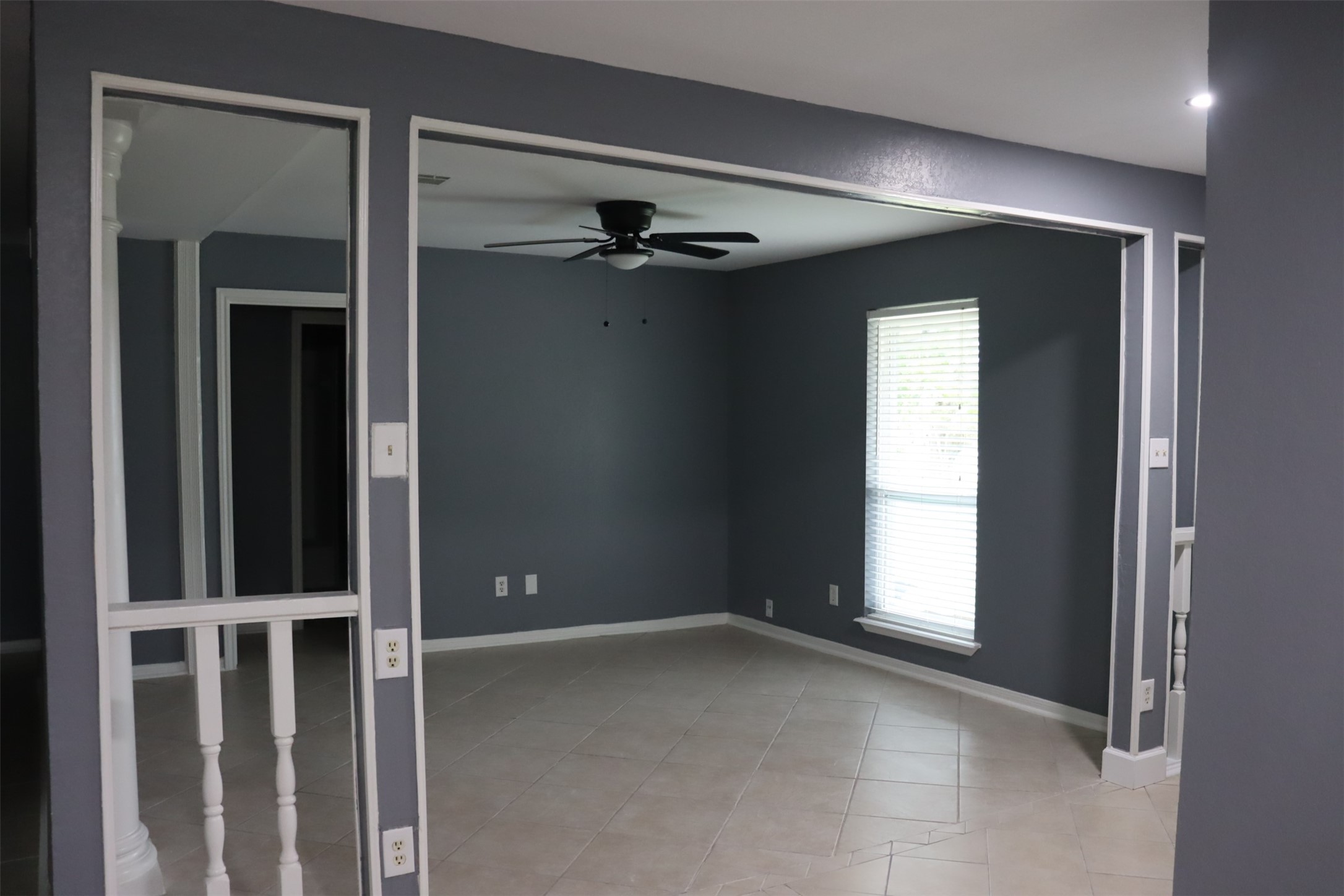 12507 New Rochelle Court Houston, TX 77089 - Photo 5 of 12 a view of an empty room