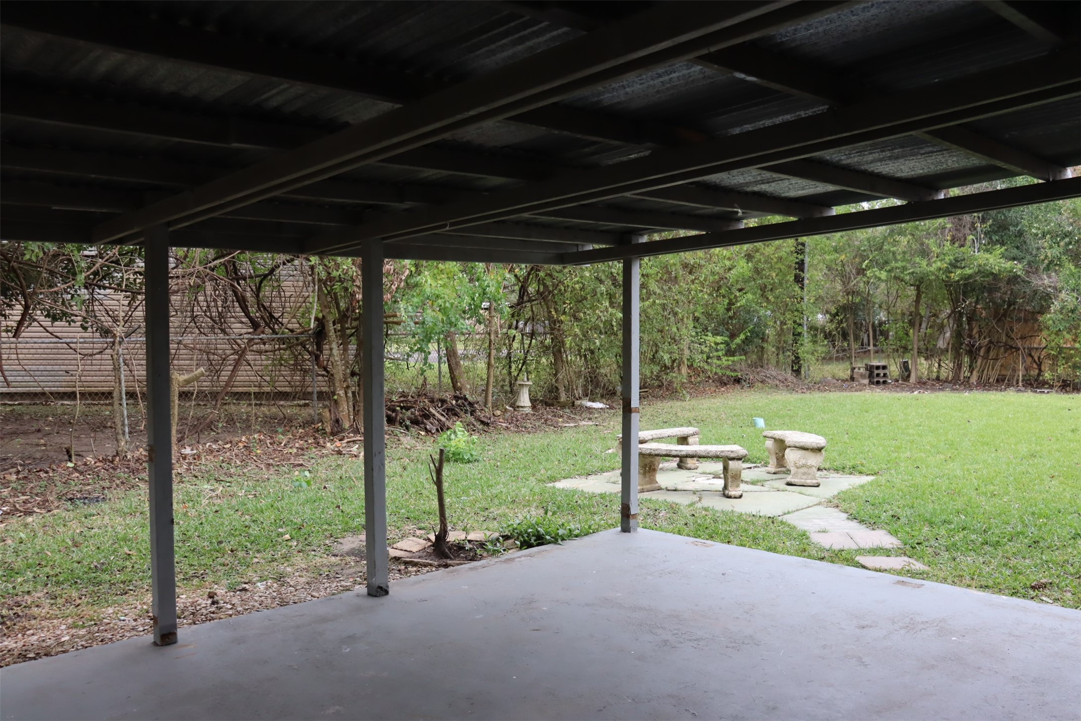 12507 New Rochelle Court Houston, TX 77089 - Photo 10 of 12 a view of backyard with green space