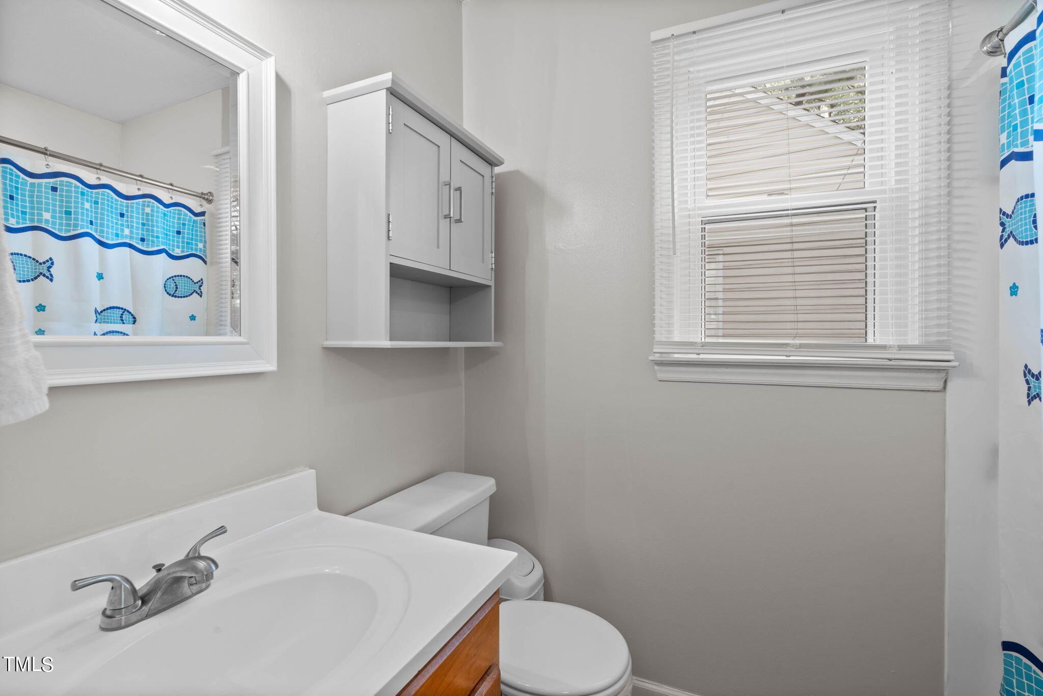 4616 Worthington Lane Raleigh, NC 27604 - Photo 14 of 25 Primary Bath