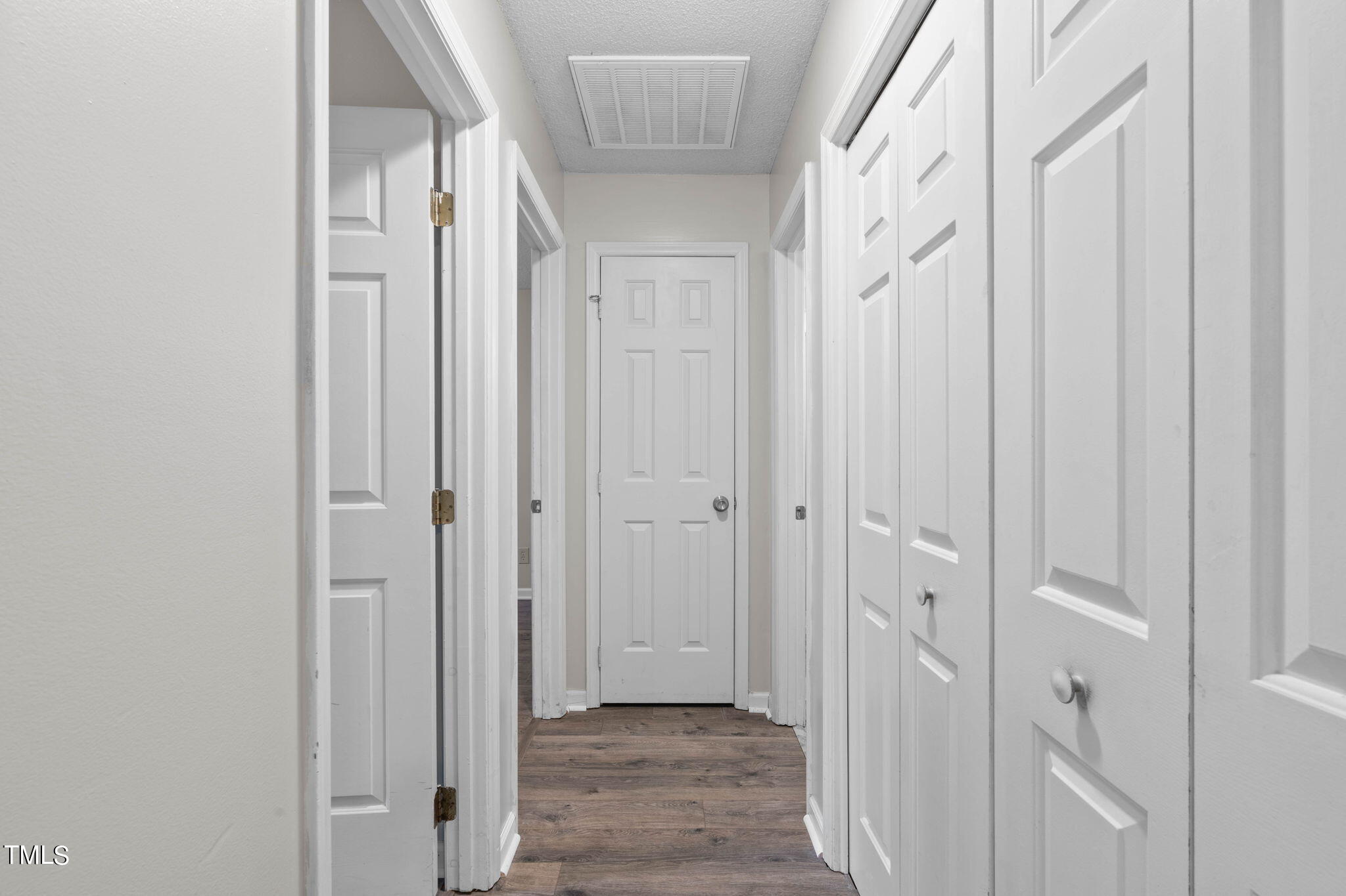 4616 Worthington Lane Raleigh, NC 27604 - Photo 15 of 25 Hallway