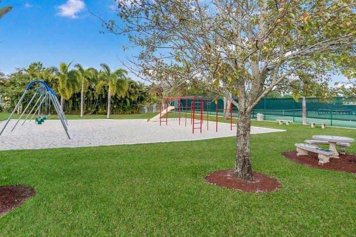 5820 Spanish River Road Fort Pierce, FL 34951 - Photo 17 of 21 play area