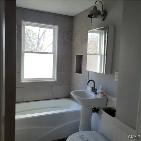 $90,000 | 608 Grant Place, Rome, NY 13440