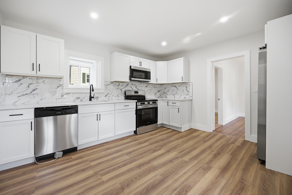 323 Spring Street Winchendon, MA 01475 - Photo 5 of 39