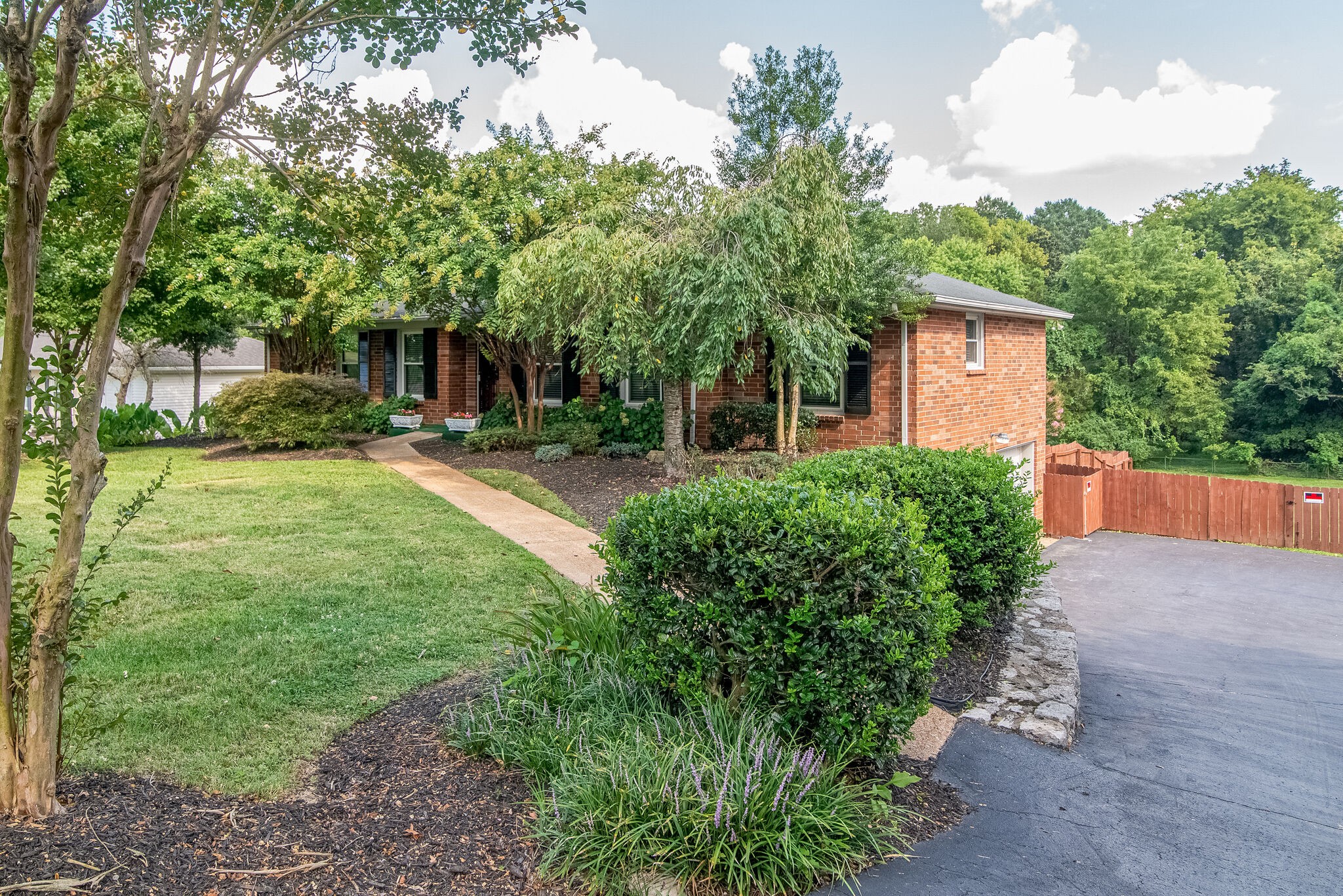 364 Green Harbor Road Old Hickory, TN 37138 - Photo 2 of 42 Gallery Image 2