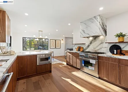 $2,698,000 | 2530 Roundhill Drive, Alamo, CA 94507