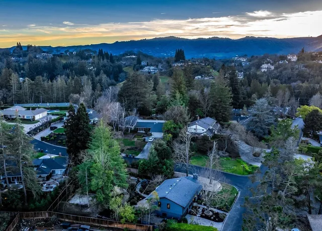 $2,698,000 | 2530 Roundhill Drive, Alamo, CA 94507