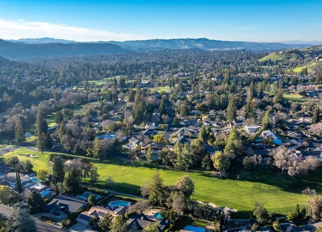 $2,698,000 | 2530 Roundhill Drive, Alamo, CA 94507