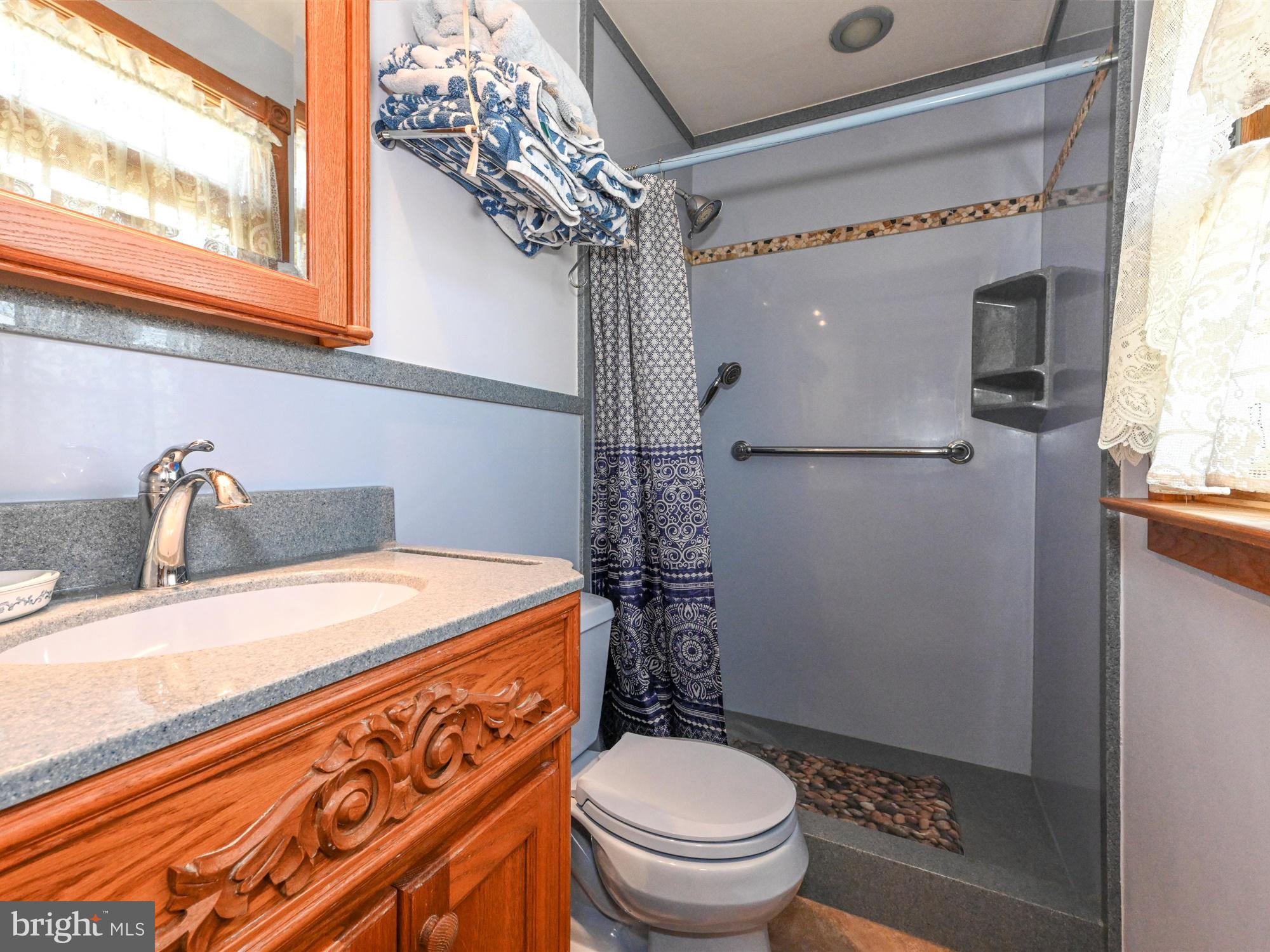 2906 Curtis Road Reading, PA 19609 - Photo 18 of 27 Gallery Image 18