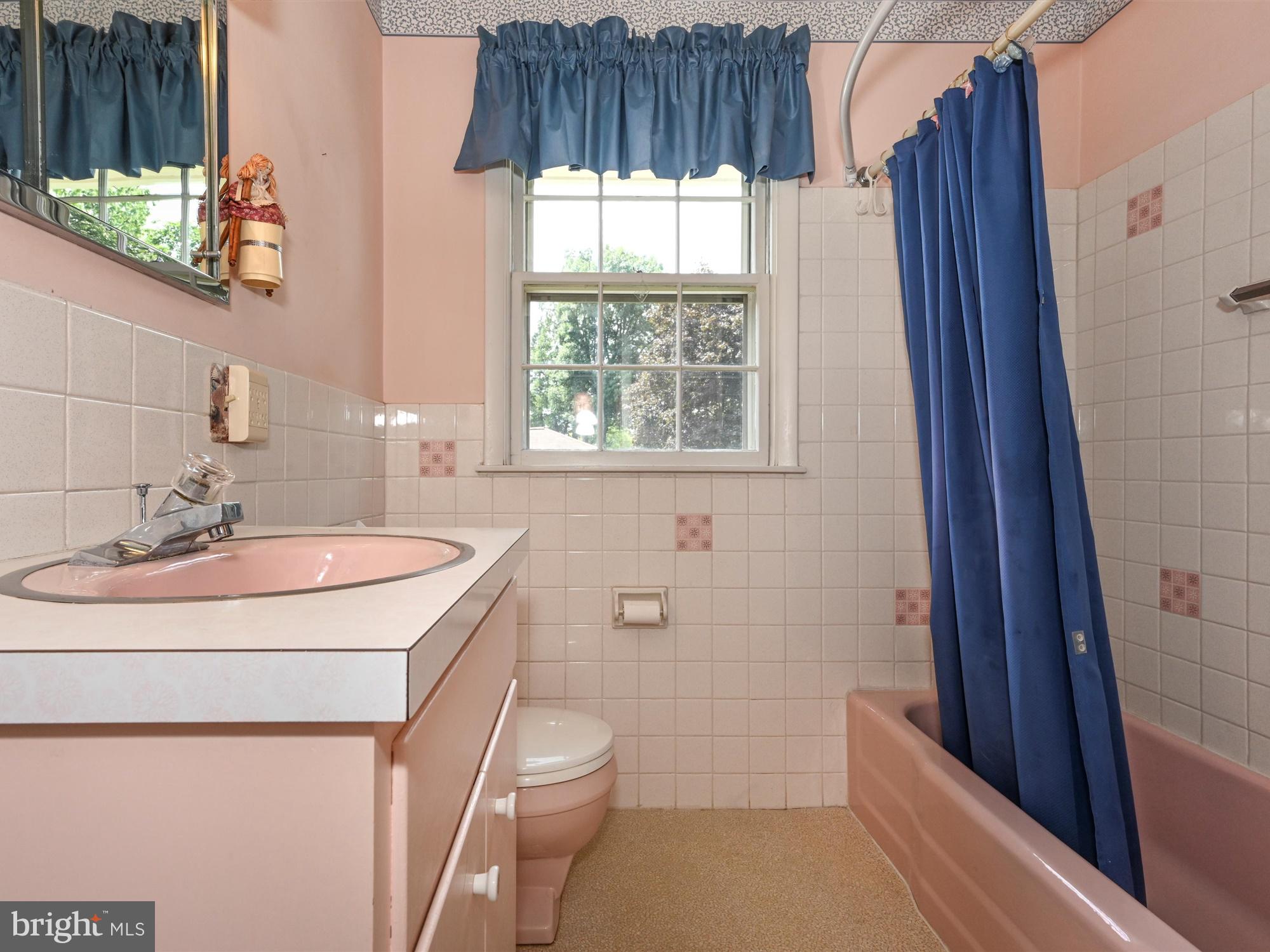 2906 Curtis Road Reading, PA 19609 - Photo 22 of 27 Gallery Image 22