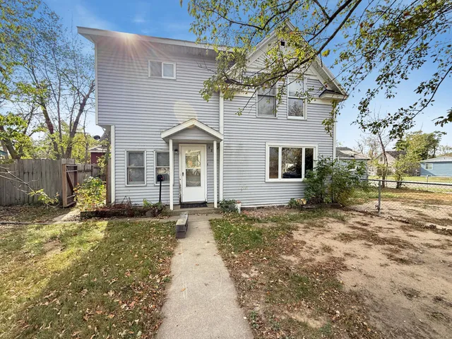 $119,900 | 522 9th Street Northwest, Bemidji, MN 56601