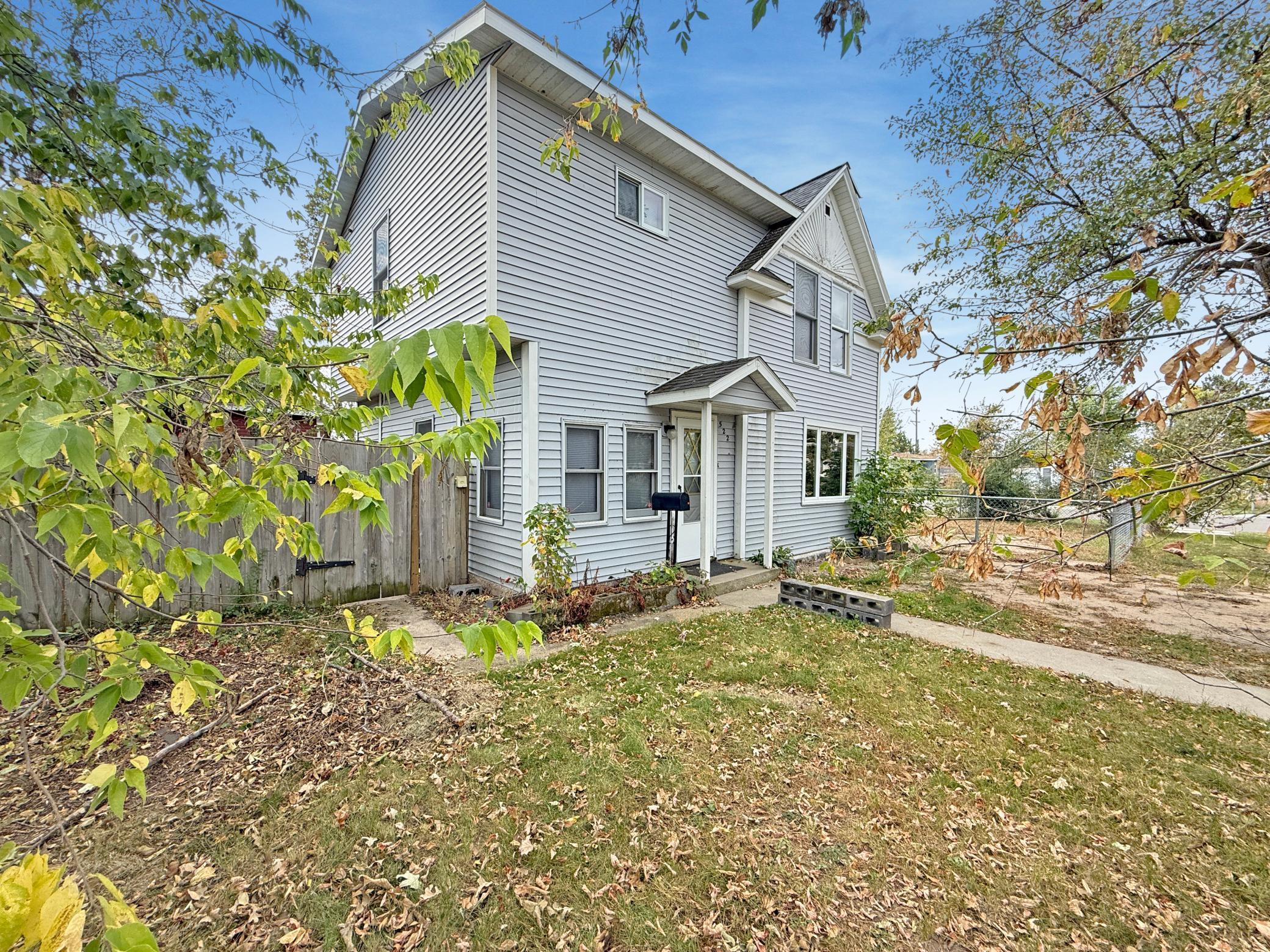 522 9th Street Northwest Bemidji, MN 56601 - Photo 3 of 16