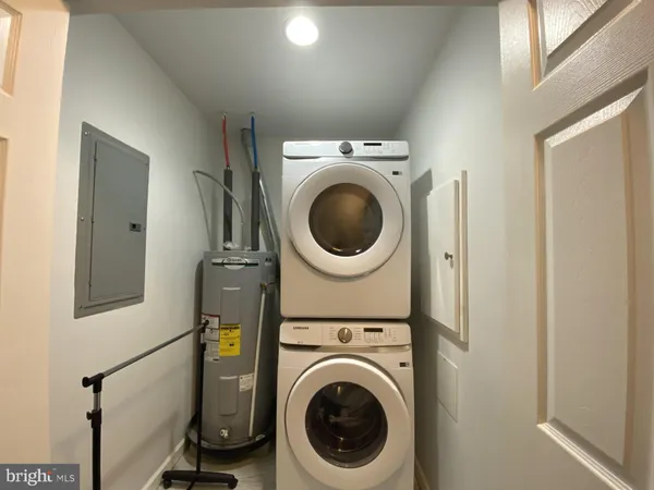 $530,000 | 4945 Chestnut Street, Philadelphia, PA 19139