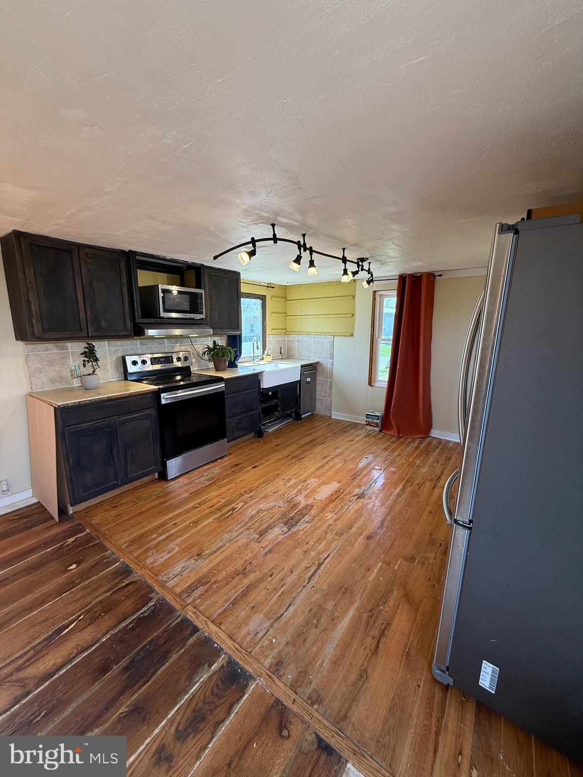 1024 Warm Spring Road Chambersburg, PA 17202 - Photo 2 of 14 Gallery Image 2