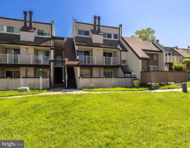 $2,400 | 3919 El Soneta Place, Unit 9, Alexandria, VA 22309