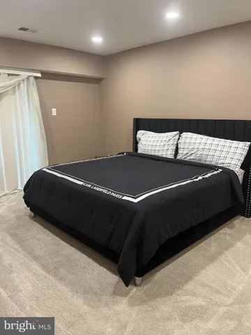 $2,400 | 3919 El Soneta Place, Unit 9, Alexandria, VA 22309