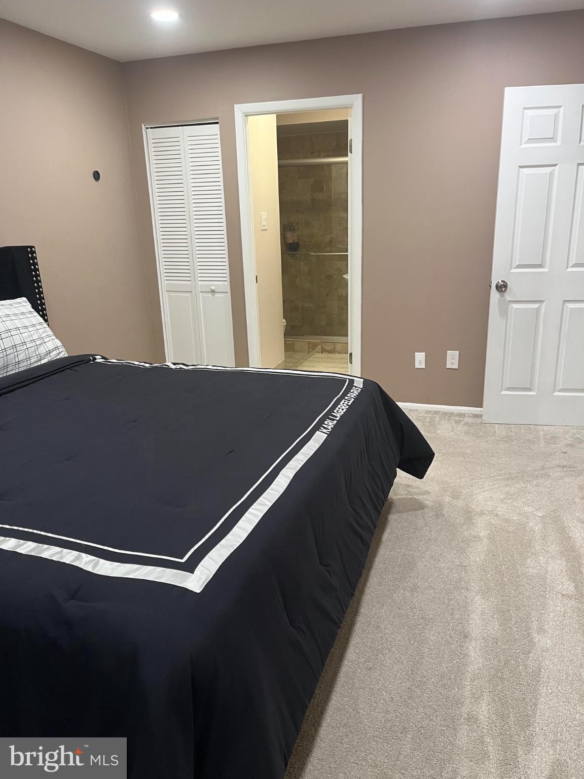 3919 El Soneta Place, Unit 9 Alexandria, VA 22309 - Photo 13 of 17 a view of an empty room and window