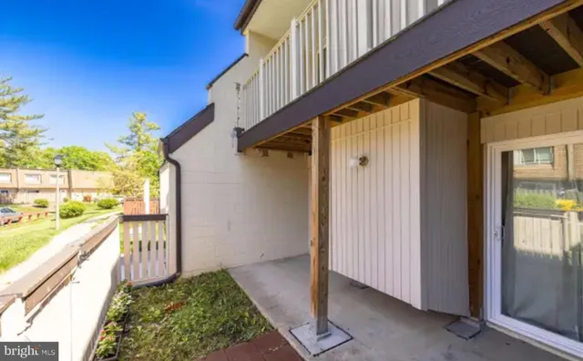 $2,400 | 3919 El Soneta Place, Unit 9, Alexandria, VA 22309