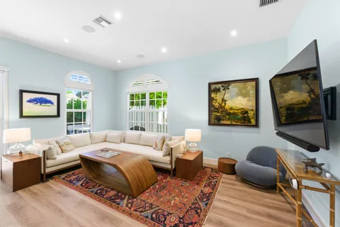 $925,000 | 2628 Northeast 9th Avenue, Unit 2, Wilton Manors, FL 33334