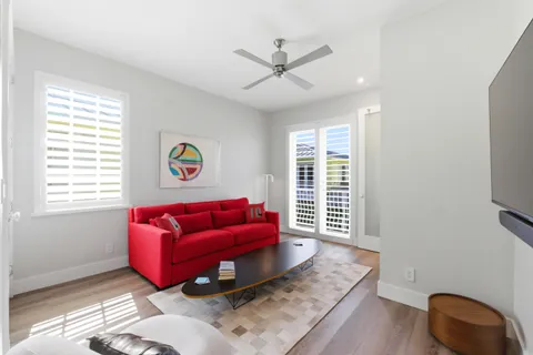 $925,000 | 2628 Northeast 9th Avenue, Unit 2, Wilton Manors, FL 33334