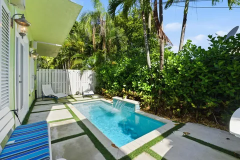 $925,000 | 2628 Northeast 9th Avenue, Unit 2, Wilton Manors, FL 33334
