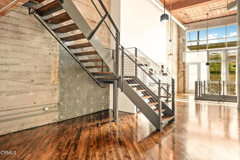 $1,299,000 | 530 South Hewitt Street, Unit 129, Los Angeles, CA 90013
