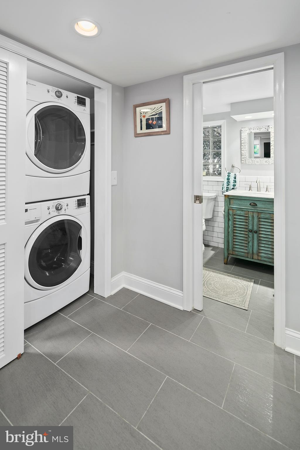 925 K Street Northeast Washington, DC 20002 - Photo 29 of 35 a view of a kitchen with washing machine and a sink