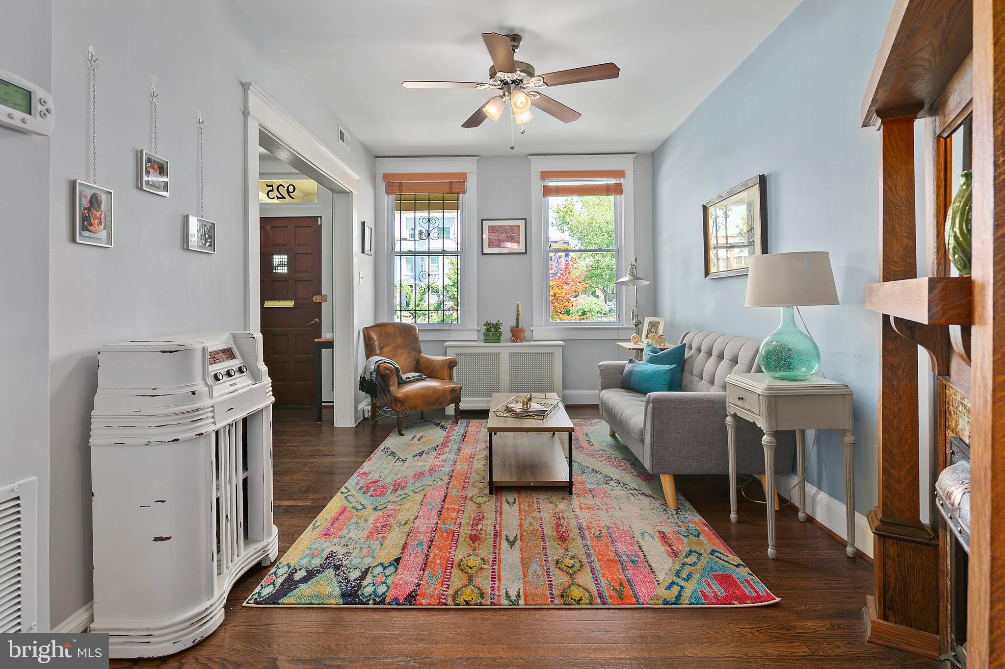 925 K Street Northeast Washington, DC 20002 - Photo 6 of 35 a living room with furniture and a table