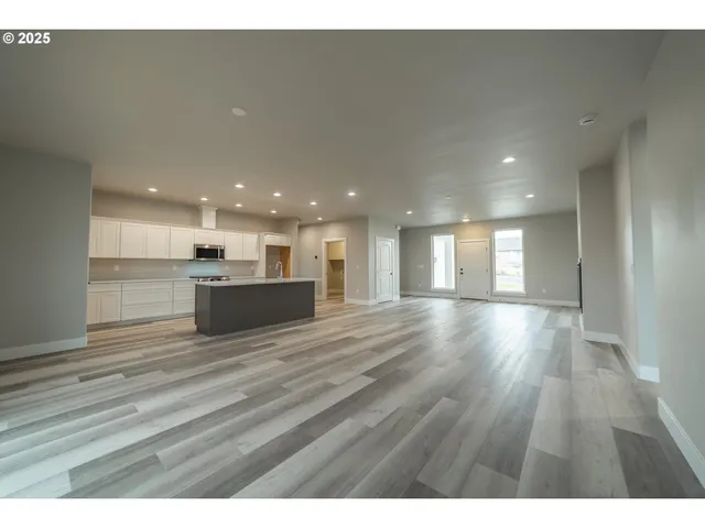 $459,900 | 1635 Hayes Street, Umatilla, OR 97882