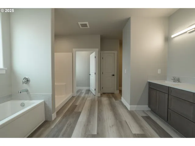 $459,900 | 1635 Hayes Street, Umatilla, OR 97882