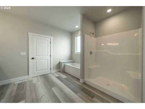 $459,900 | 1635 Hayes Street, Umatilla, OR 97882