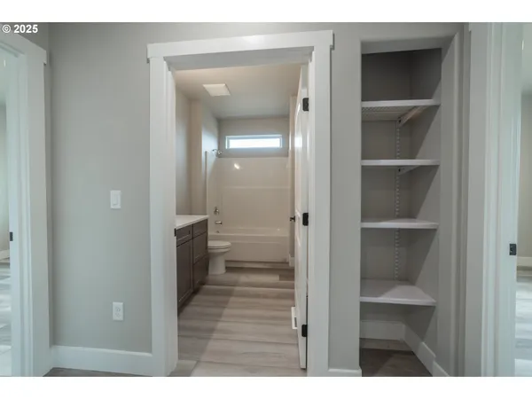 $459,900 | 1635 Hayes Street, Umatilla, OR 97882