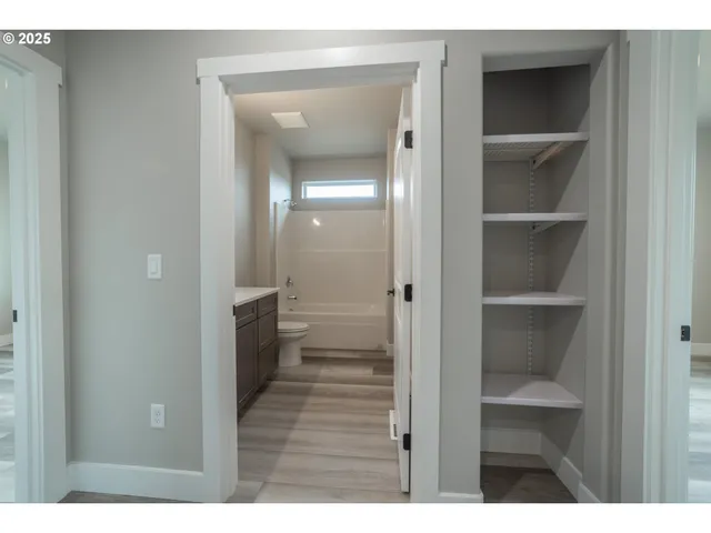 $459,900 | 1635 Hayes Street, Umatilla, OR 97882