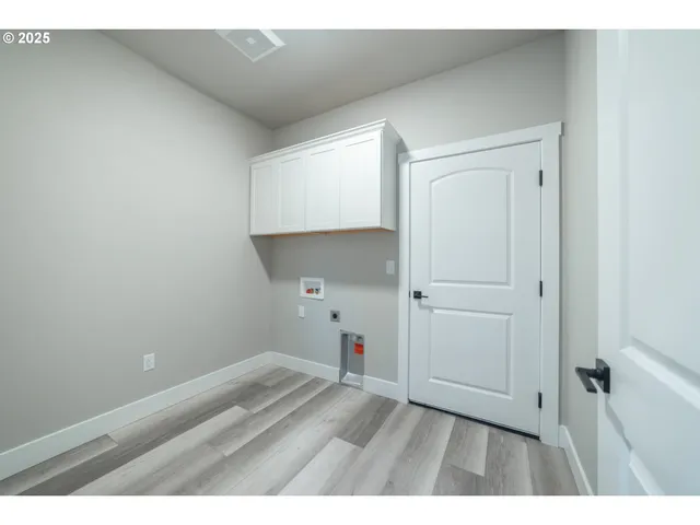 $459,900 | 1635 Hayes Street, Umatilla, OR 97882