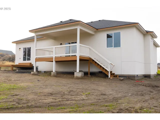 $459,900 | 1635 Hayes Street, Umatilla, OR 97882