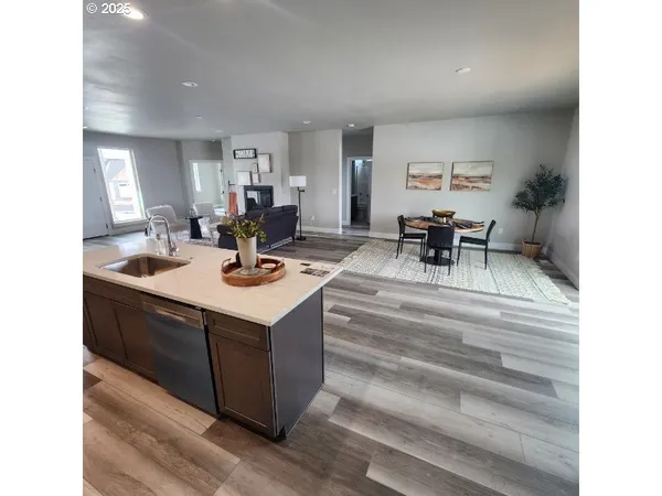 $459,900 | 1635 Hayes Street, Umatilla, OR 97882