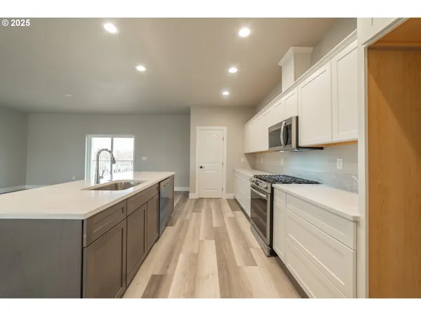 $459,900 | 1635 Hayes Street, Umatilla, OR 97882