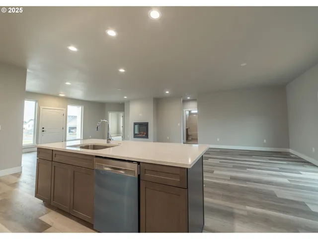 $459,900 | 1635 Hayes Street, Umatilla, OR 97882