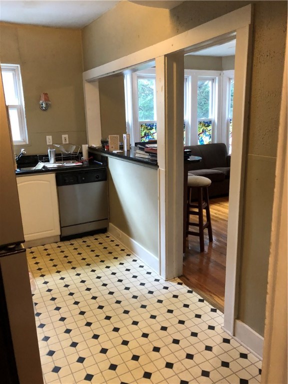 33 Grove Avenue, Unit 1 Westerly, RI 02891 - Photo 10 of 12 Gallery Image 10