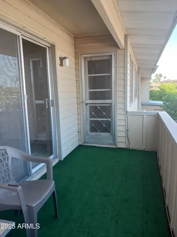$105,000 | 2605 West Rose Lane, Unit B201, Phoenix, AZ 85017