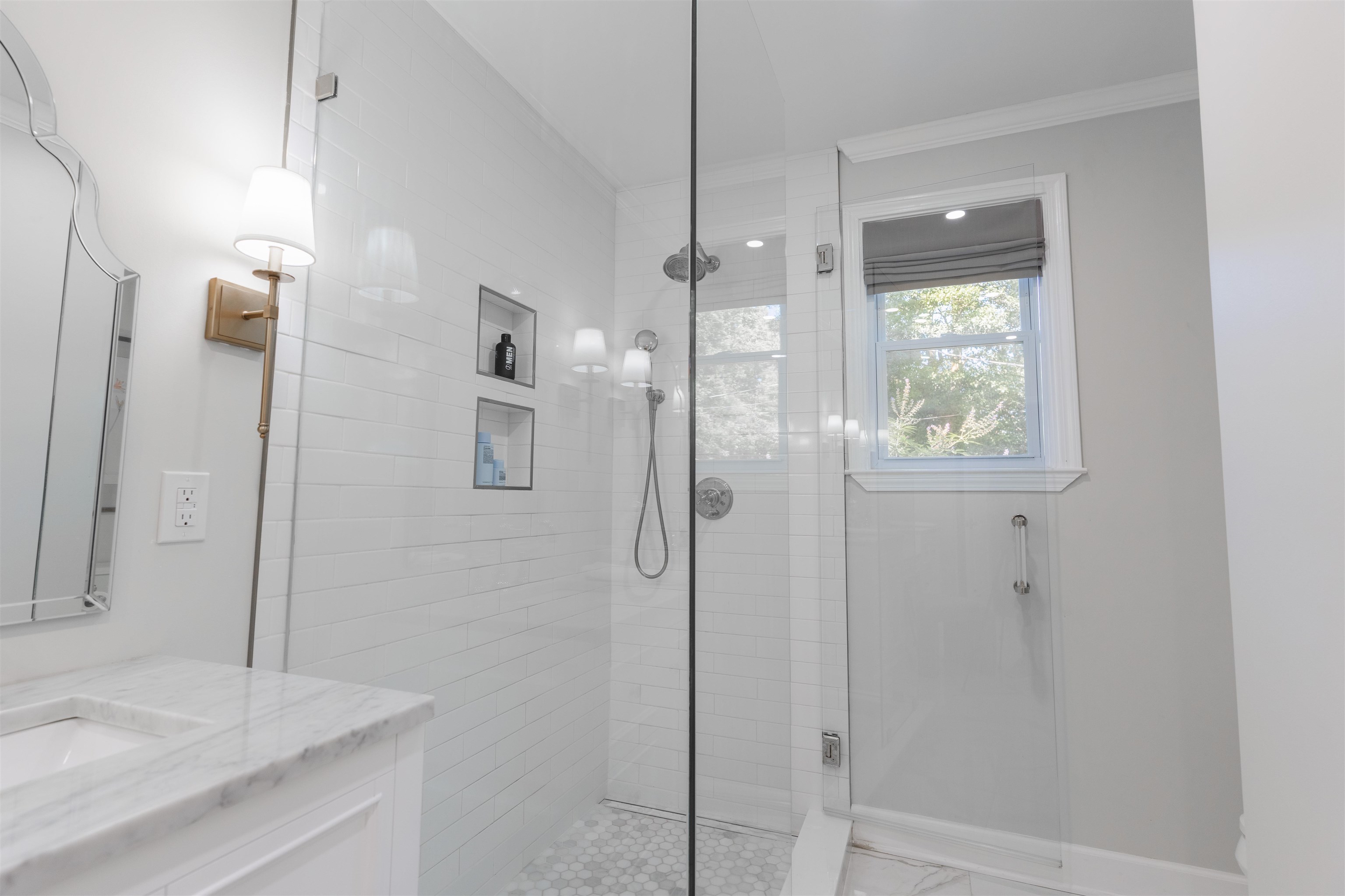497 East Swan Ridge Circle Memphis, TN 38122 - Photo 22 of 29 Bathroom with ornamental molding, vanity, and a shower with shower door