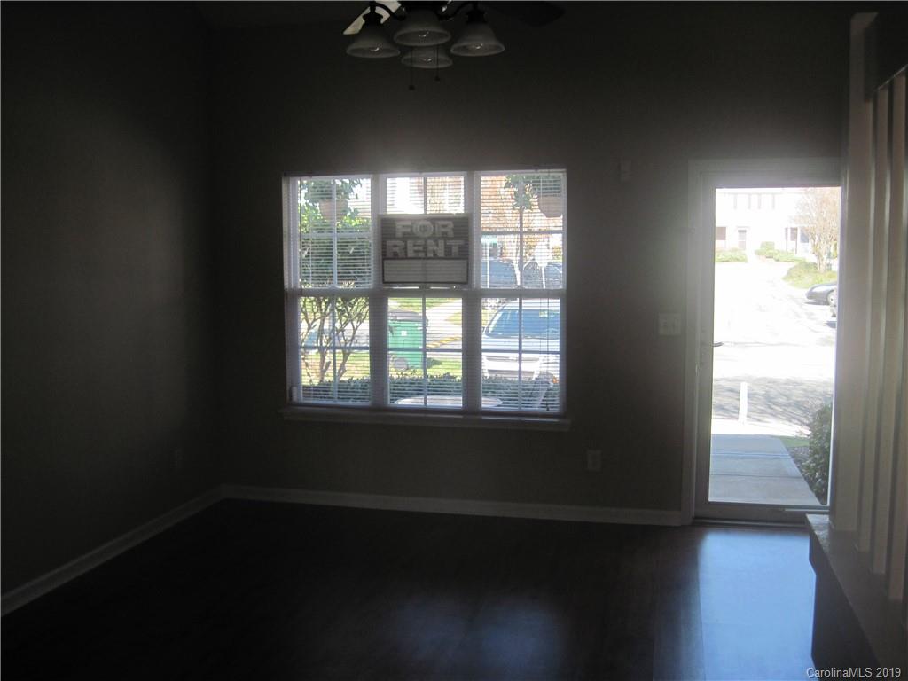 8230 Rudolph Road Charlotte, NC 28216 - Photo 12 of 32