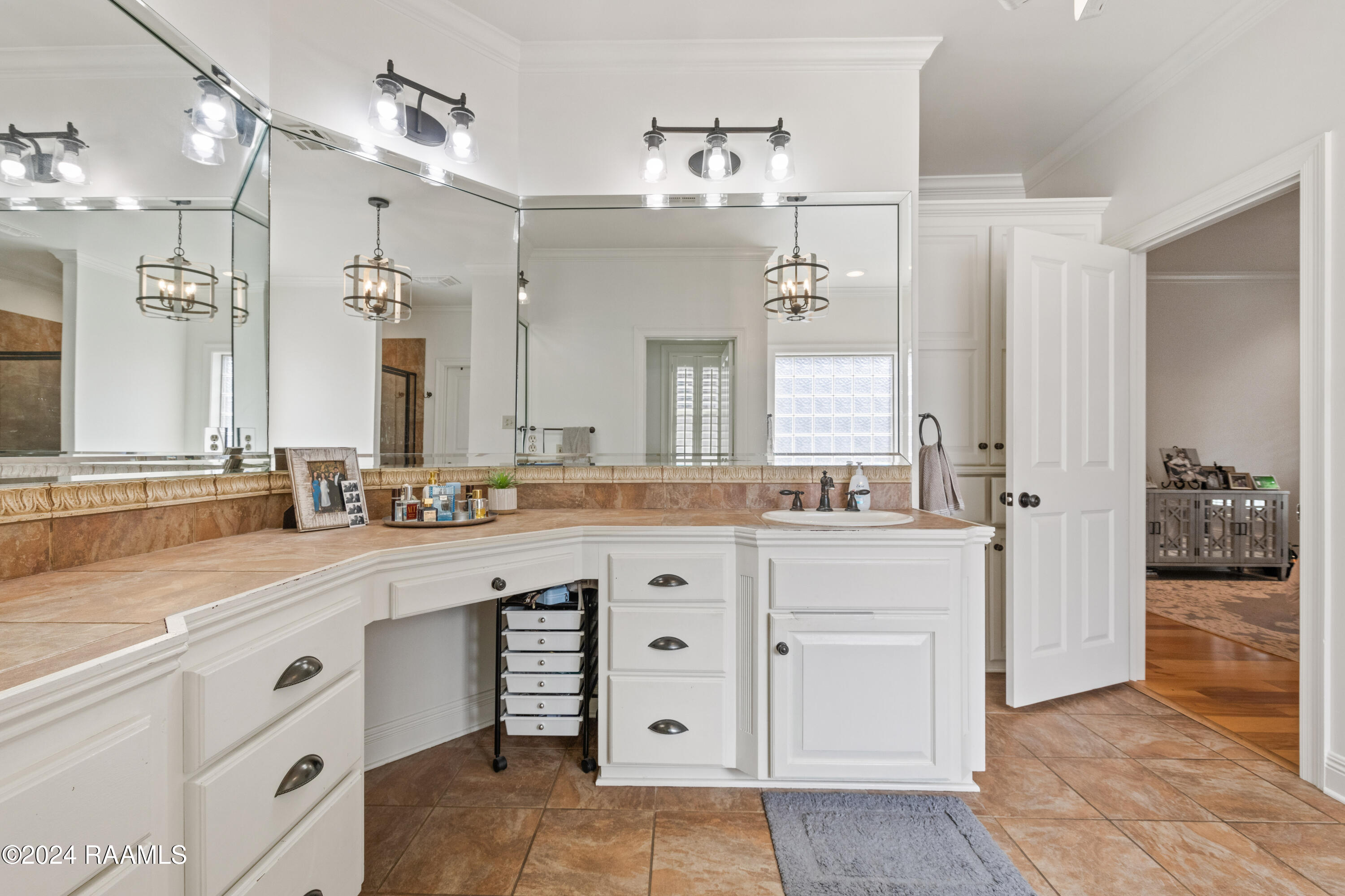175 La Rue Vil Lafayette, LA 70508 - Photo 11 of 22 175LaRueVil-50