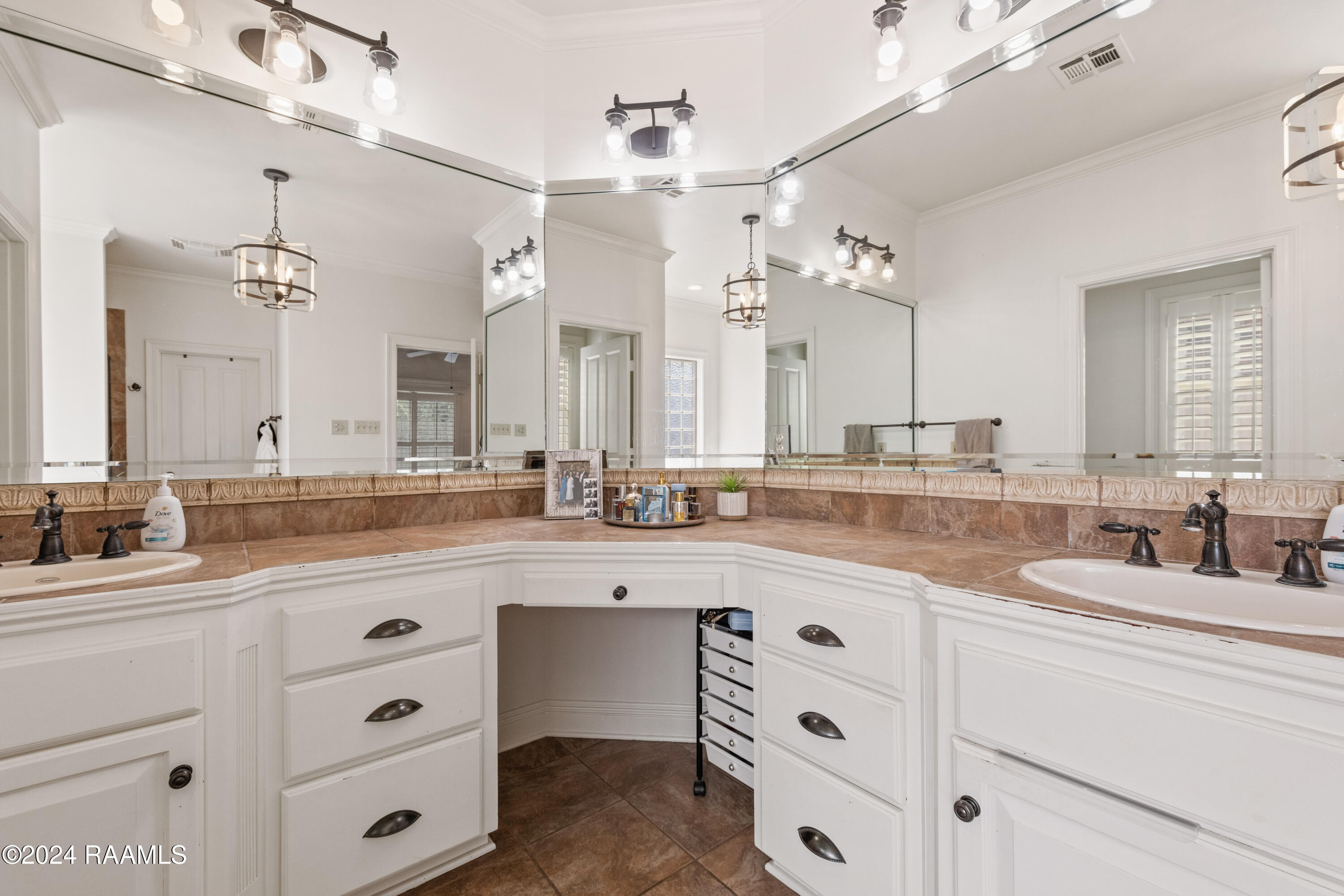 175 La Rue Vil Lafayette, LA 70508 - Photo 13 of 22 175LaRueVil-44