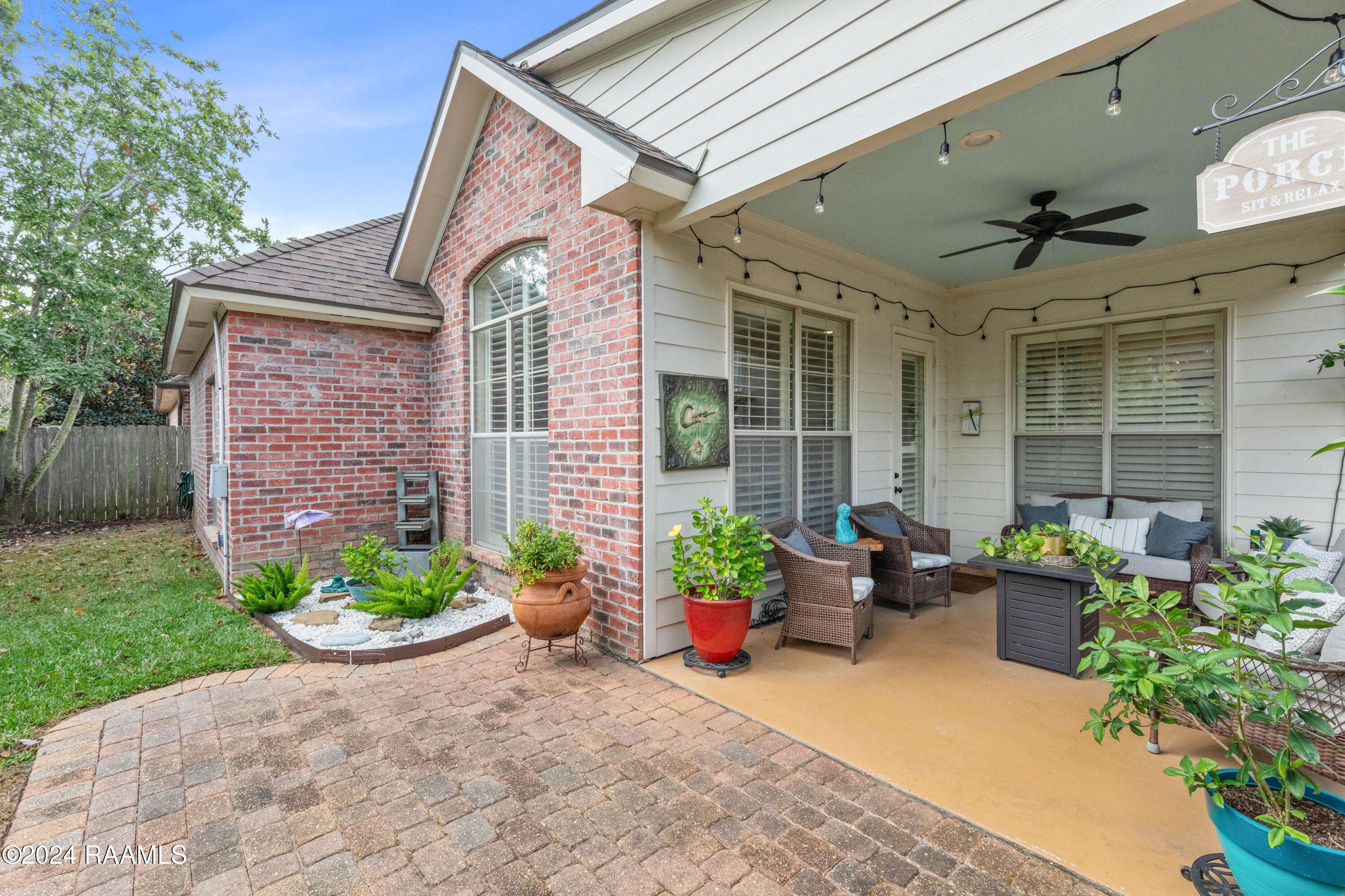 175 La Rue Vil Lafayette, LA 70508 - Photo 17 of 22 175LaRueVil-8