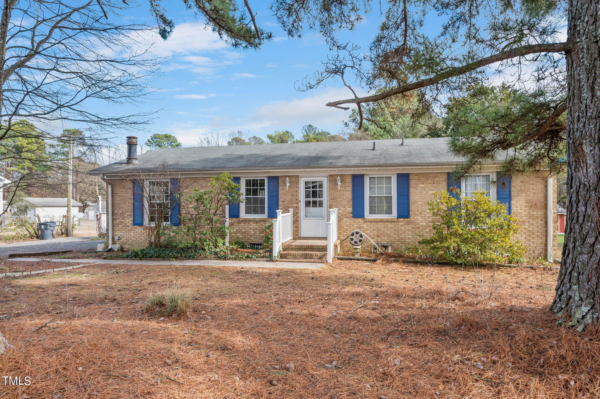 1717 Stage Road Durham, NC 27703 - Photo 4 of 31 1717 Stage Road Durham_JRKnowles_Photogr