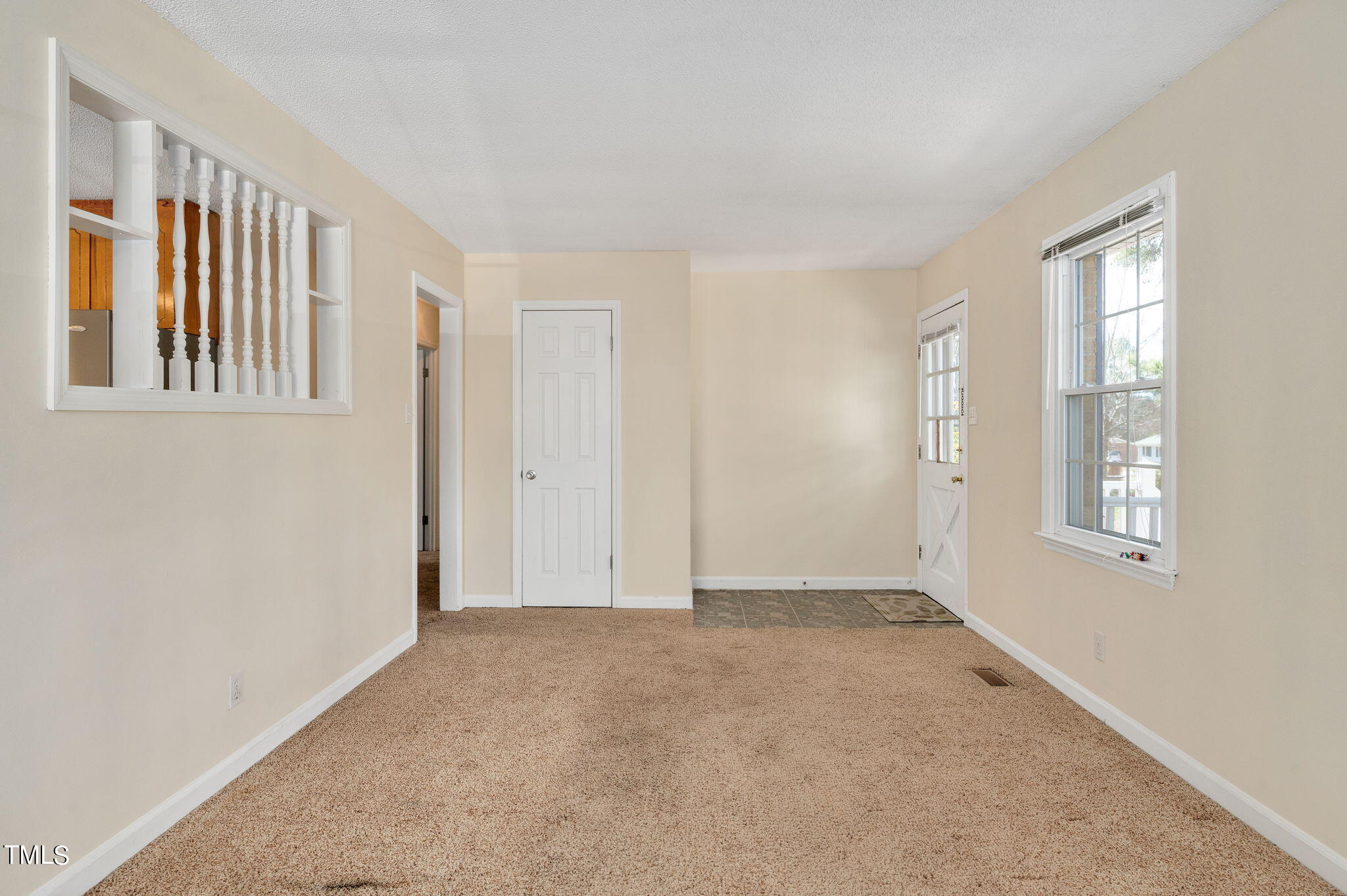 1717 Stage Road Durham, NC 27703 - Photo 8 of 31 Living Area